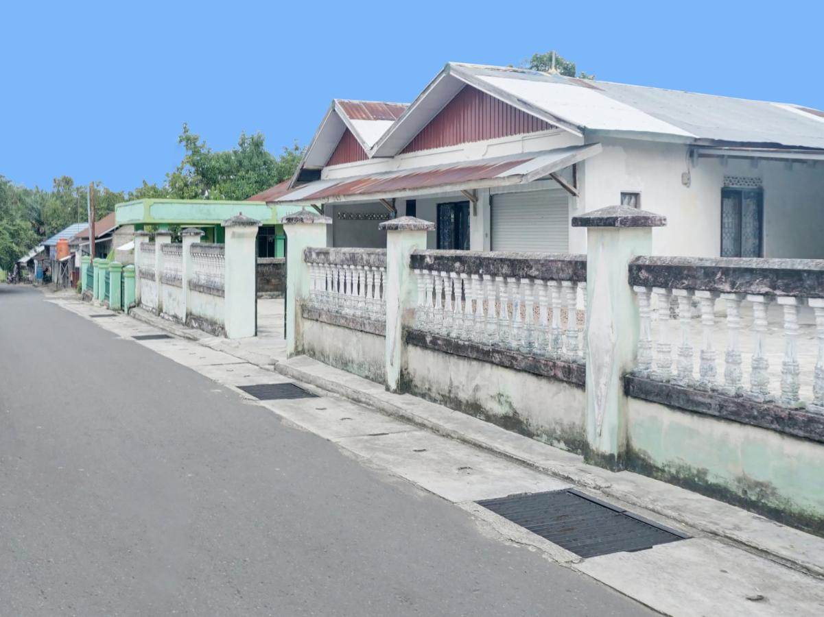 Spot On 91970 Biru Homestay Martapura  Exterior photo